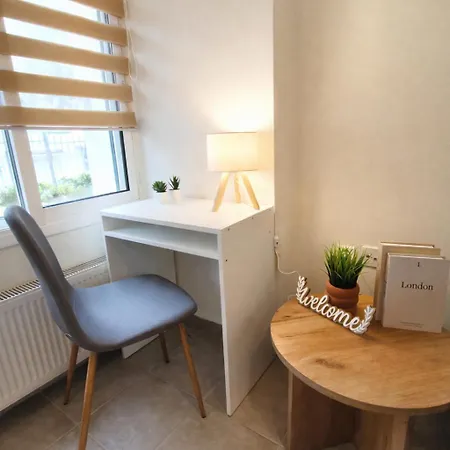 Castra Garden House *