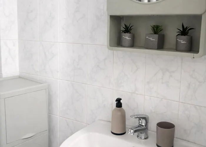 Castra Garden House *